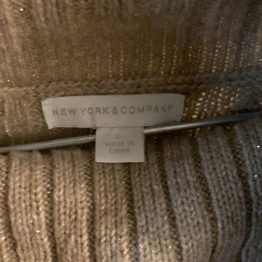 Sweater - Picture 2 of 3